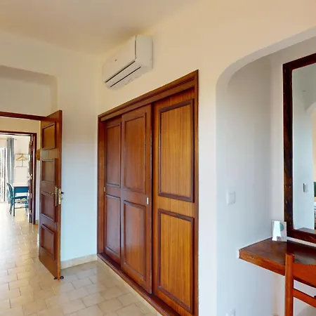 Jasmim Duplex T2, Sao Rafael Apartmán