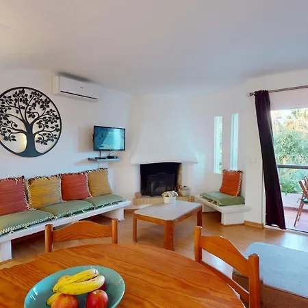 Jasmim Duplex T2, Sao Rafael Apartment